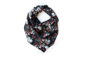 Šatka Roses Scarf