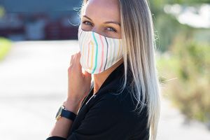 Lines Rubber Mask