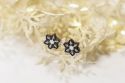 Drevené náušnice Brunn Snowflake Earrings