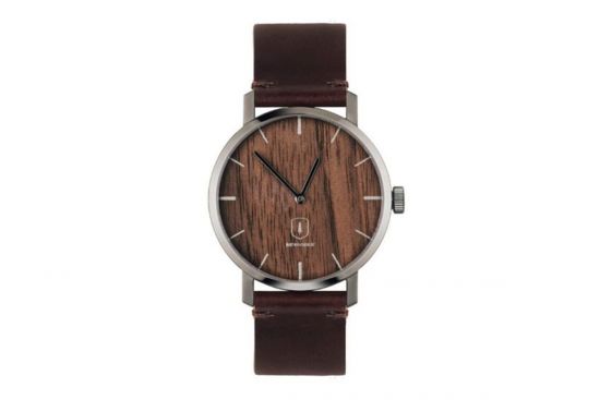 Hodinky Apis Watch