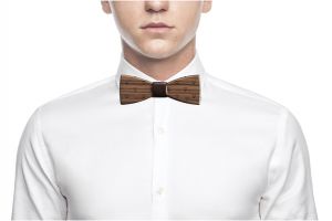 Drevený motýlik Wolf Bow Tie