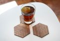 Drevené podložky Apis Coasters