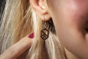 Drevené náušnice Hexaline Earrings