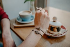 Povrázkový náramok Lotus Wooden Bracelet