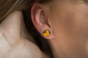 Drevené náušnice Yellow Cutebird Earrings