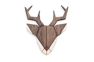 Drevená brošňa Deer Brooch