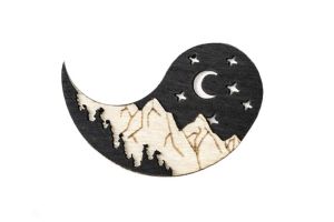 Drevená brošňa Night Brooch
