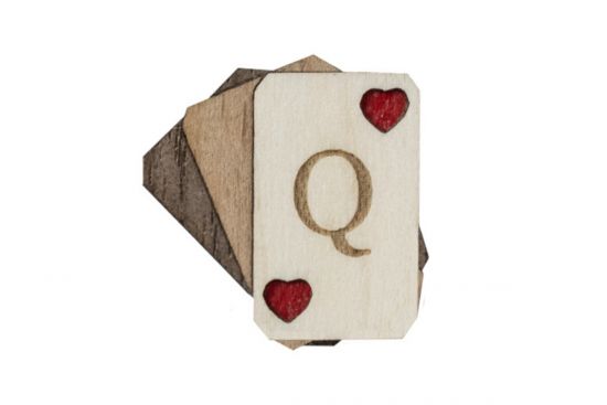 Drevená brošňa Queen of Hearts Brooch