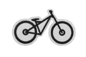 Drevená brošňa Horský bicykel