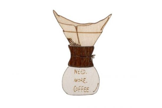 Drevená brošňa Need Coffee Brooch